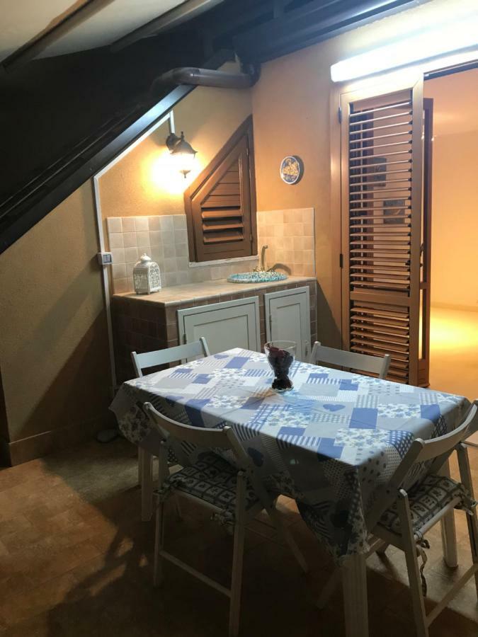La Casa Del Sole Sorgente Apartment Letojanni Ngoại thất bức ảnh