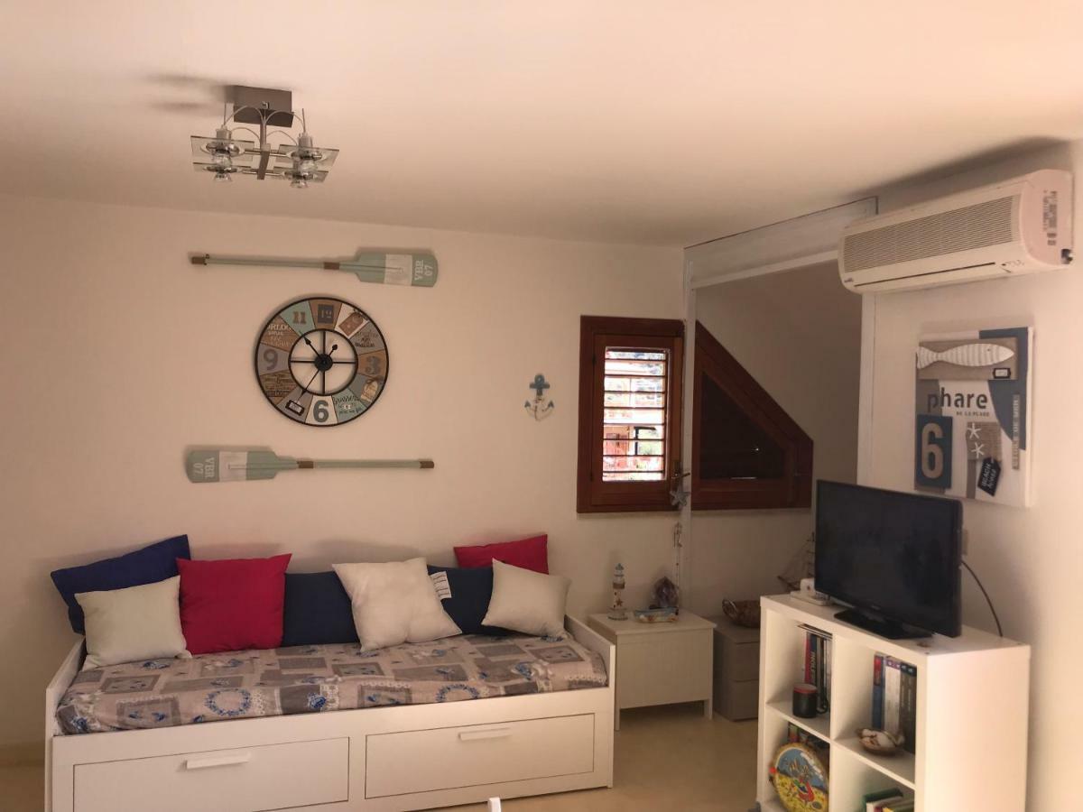 La Casa Del Sole Sorgente Apartment Letojanni Ngoại thất bức ảnh